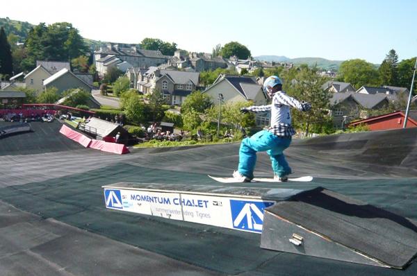 Boarder on box